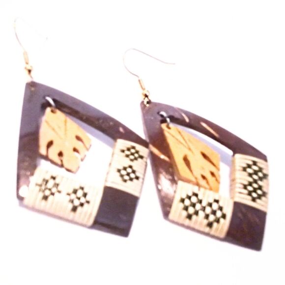 Vintage Boho Inspired Coconut Shell Drop Statement Earrings - Picture 3 of 6